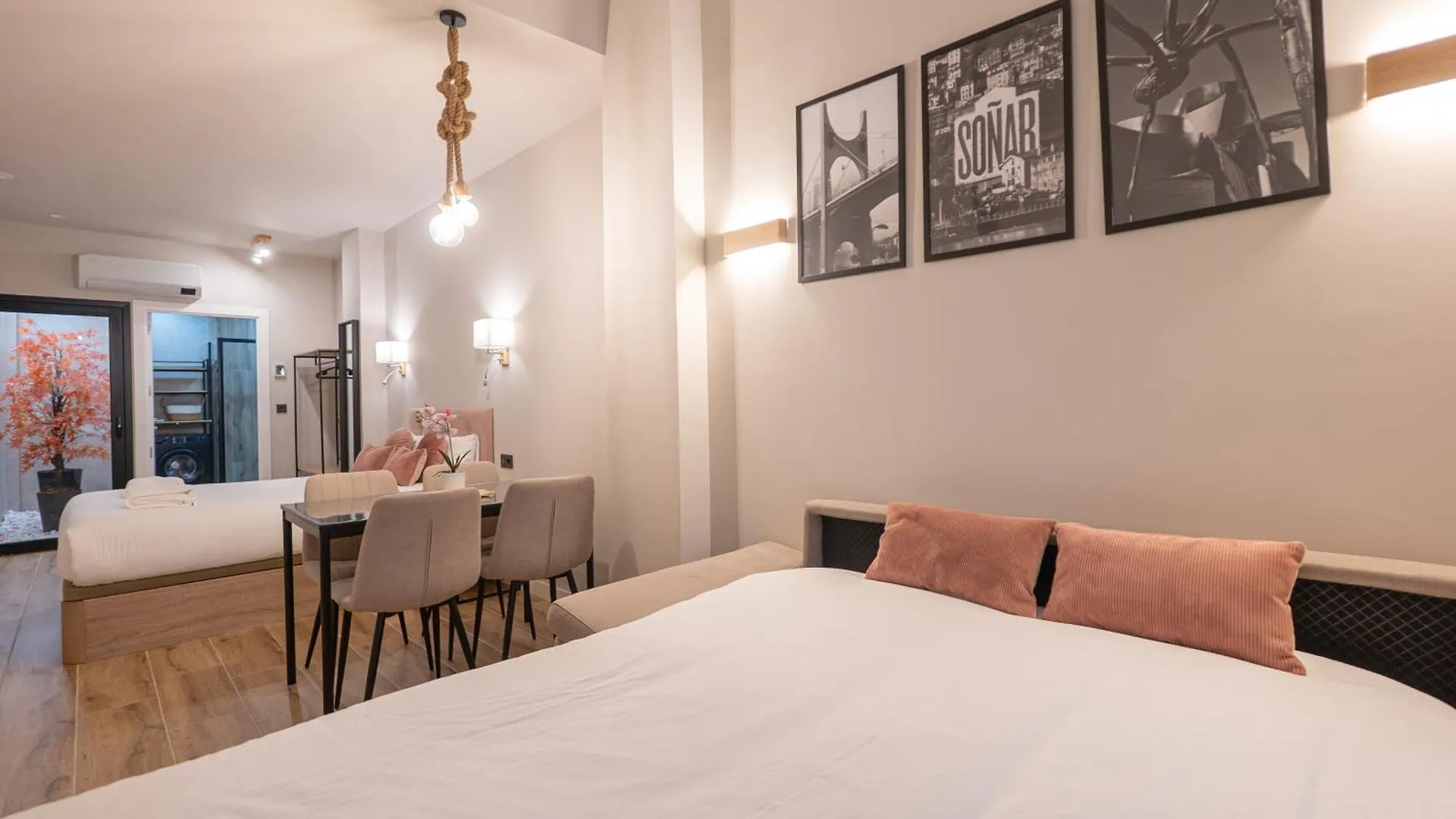 Bilbao Loft Apartments Spagna
